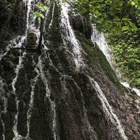کبودوال، آبشاری در دل مخمل سبز